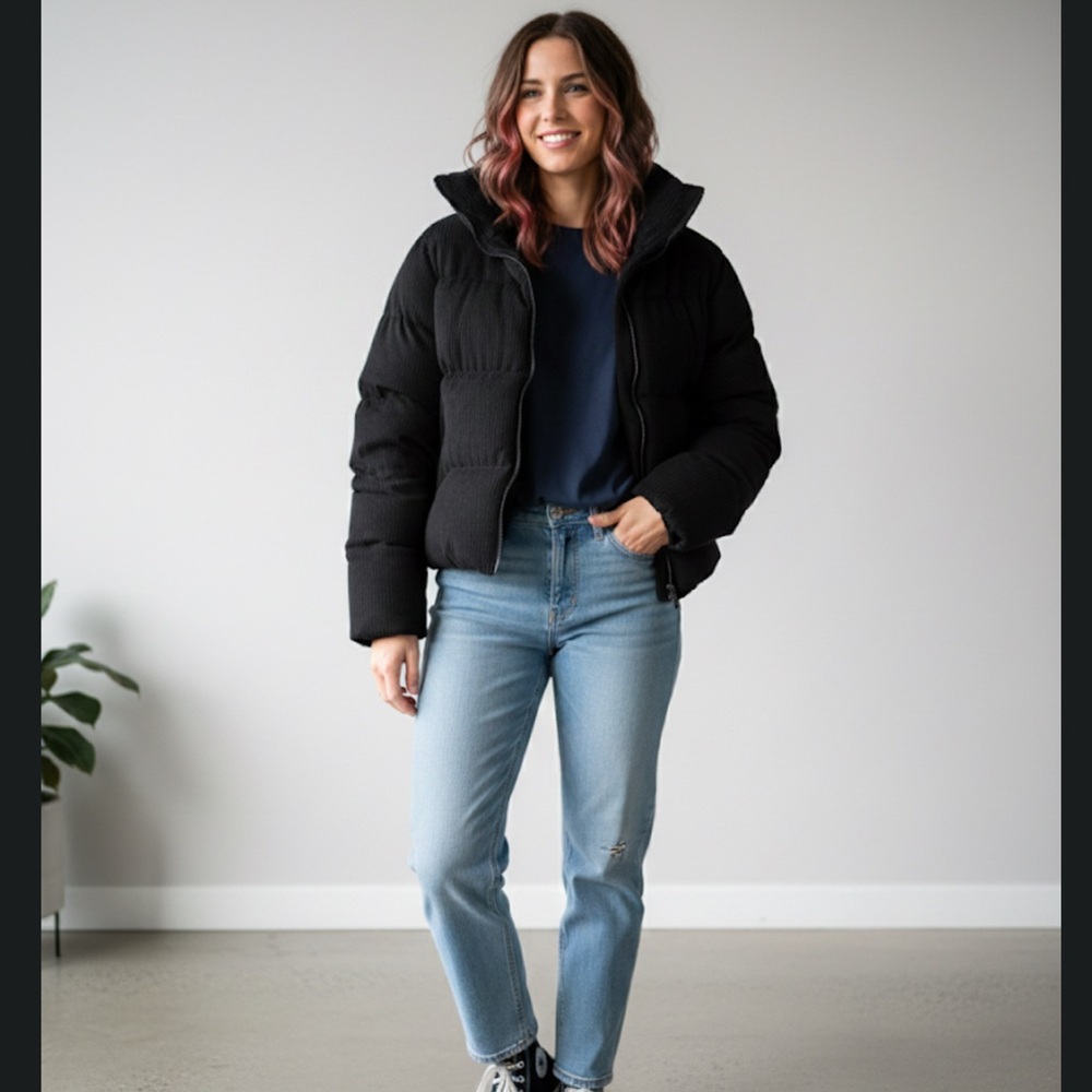 Little Mountain Black Puffer Jacket Size M